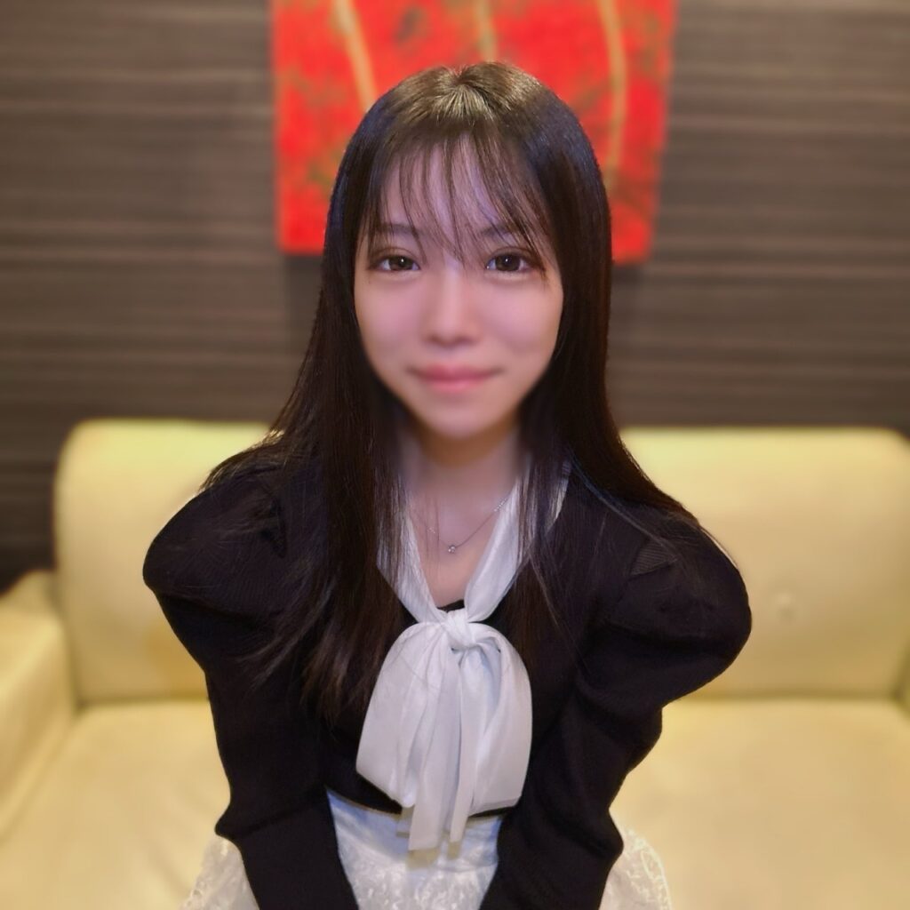 FC2-PPV-4654277 “I’m so sorry! I’m so sorry…!! ♡♡” I decided to expose my childhood friend whom I was meeting for the fi