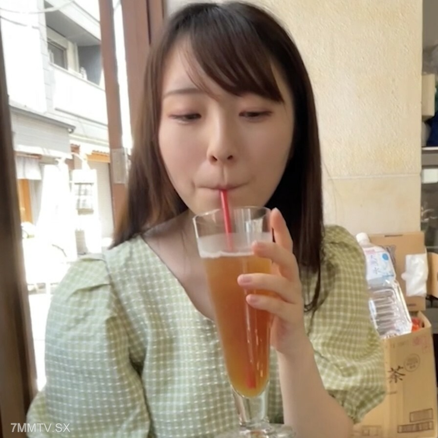 FC2-PPV-3437395 10 minutes after lunch with future sourdough joints What you can do Shinobu Mouth intercourse ejaculatio