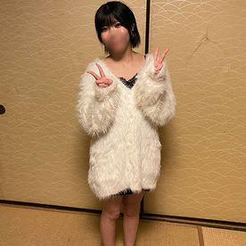 FC2 PPV 4822674 [Face Revealed] We were able to photograph a very energetic girl with a cute smile who looks younger tha