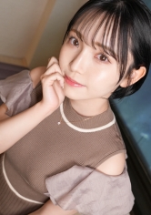 SIRO-5547 [This is the rumored face-hiring girl! An incredibly cute beer girl!] Her baby face plus H-cup breasts are dev