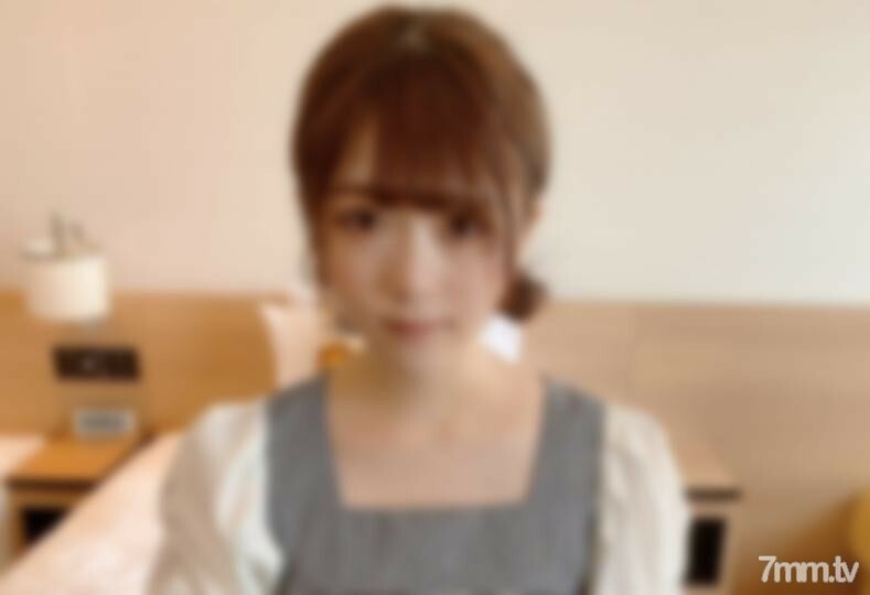 FC2-PPV-2050468 An 18-year-old former underground idol who has been offered a position as a local idol. Enjoy her stunni