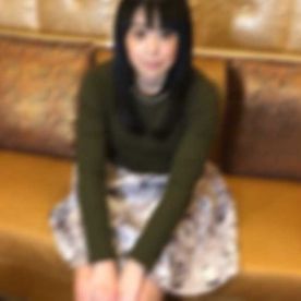 FC2 PPV 4760807 [Amateur Solo Shoot] A seemingly innocent girl who is secretly a pervert gets her vagina dripping wet fr