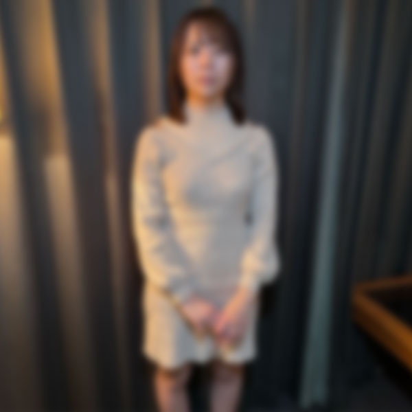 FC2-PPV-4670459 [Face Revealed] A married woman decides to undress for her real brother, and while overwhelmed by guilt